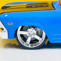 Maisto 1:24 1966 Chevrolet Chevelle SS 396