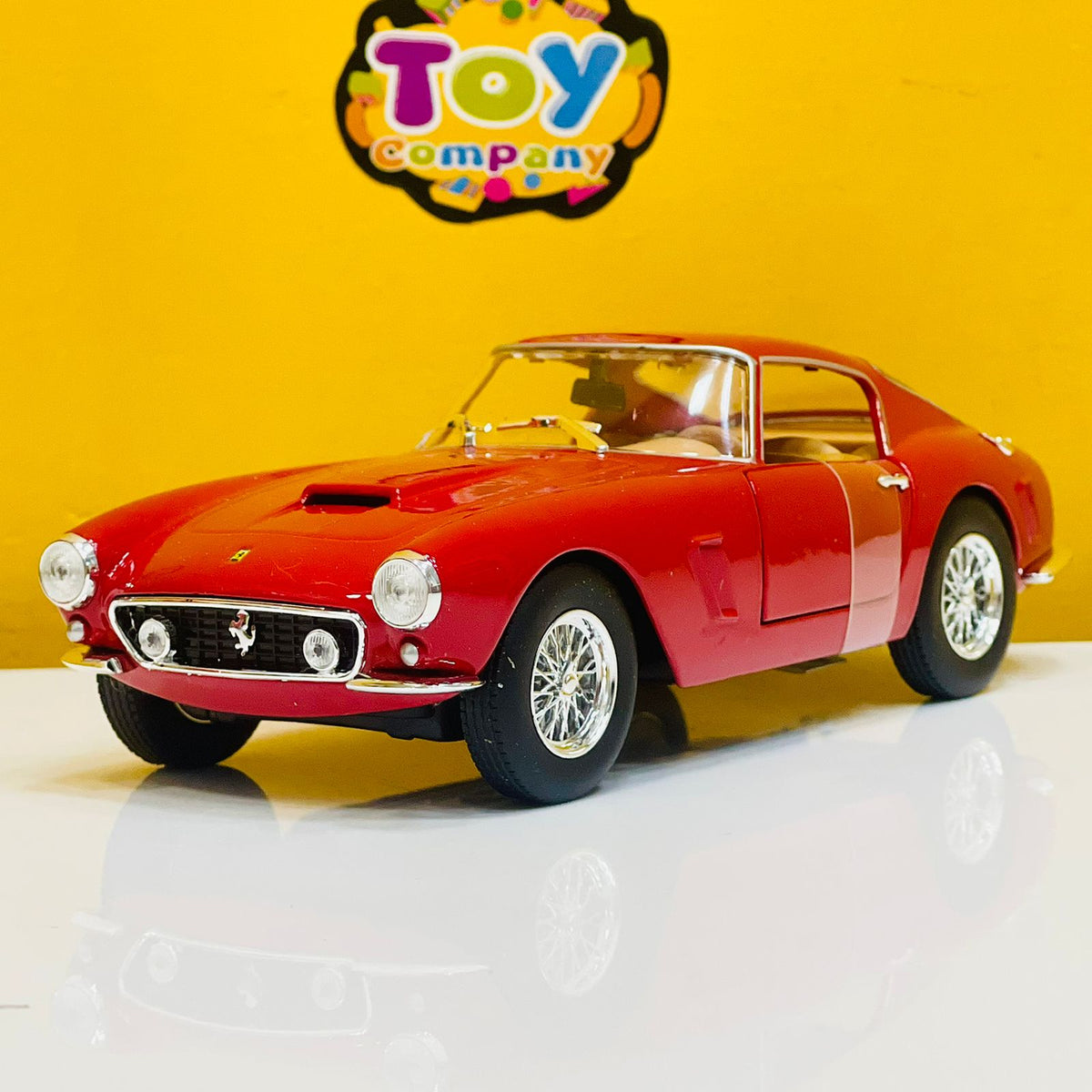 Bburago 1:24 250GT Berlinetta Passo Corto