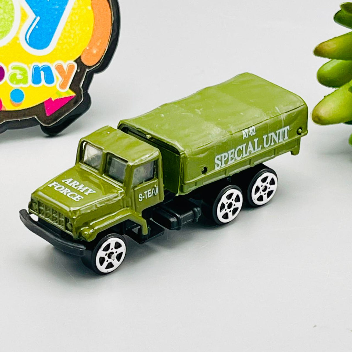 1:64 Diecast Metal Action Team Car Pack of 4