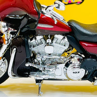 1:12 Harley Davidson 2013 FLHTK Electra Glide Ultra - Limited