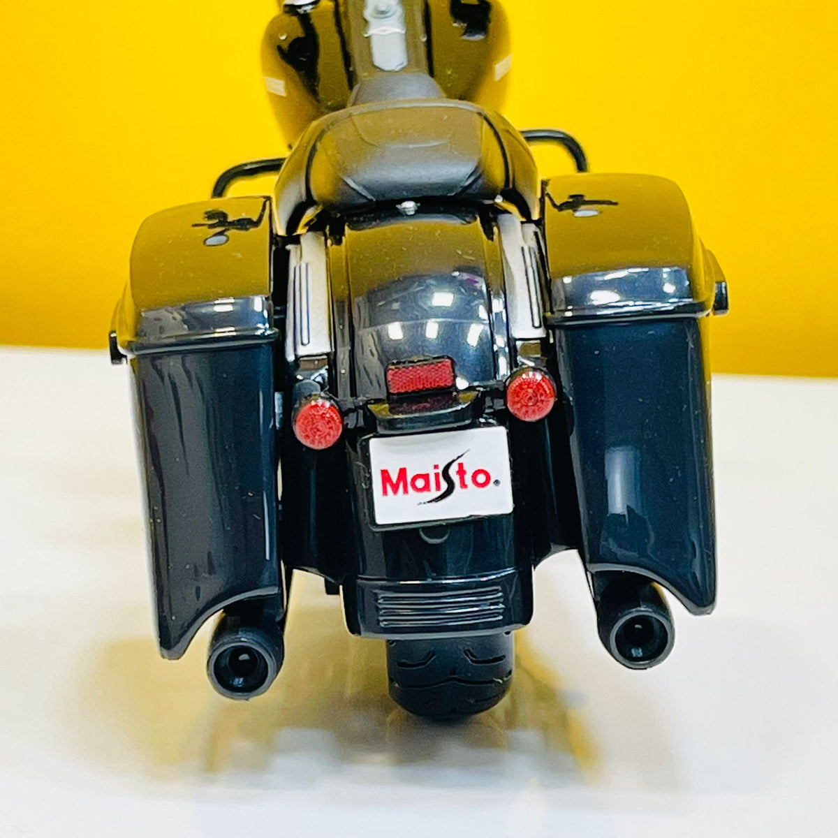 Maisto 1:12 Harley Davidson 2017 Road King Special