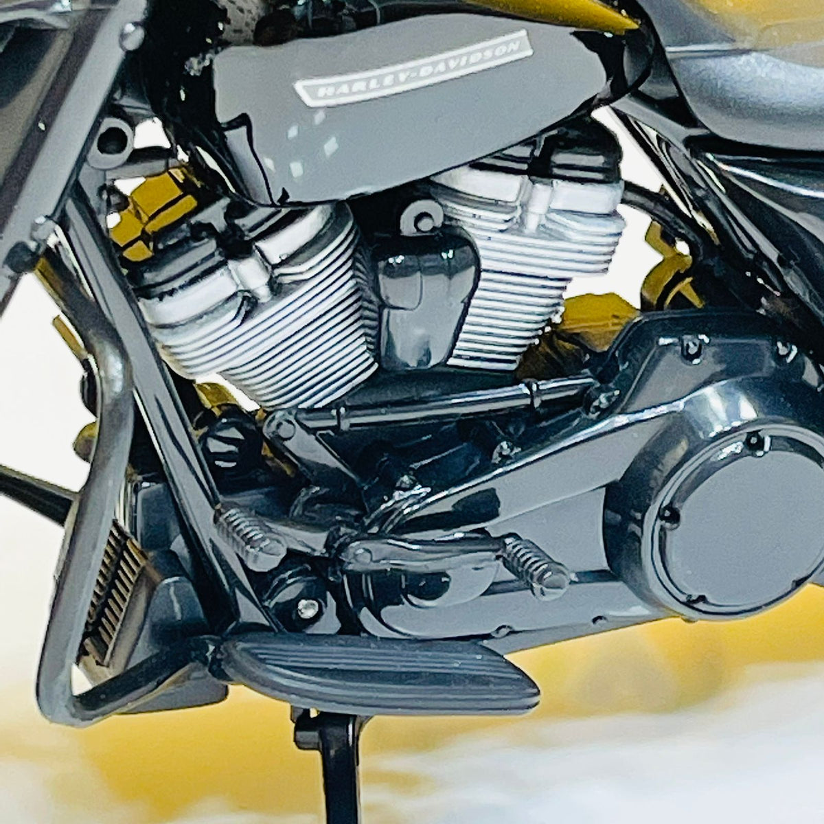 Maisto 1:12 Harley Davidson 2017 Road King Special