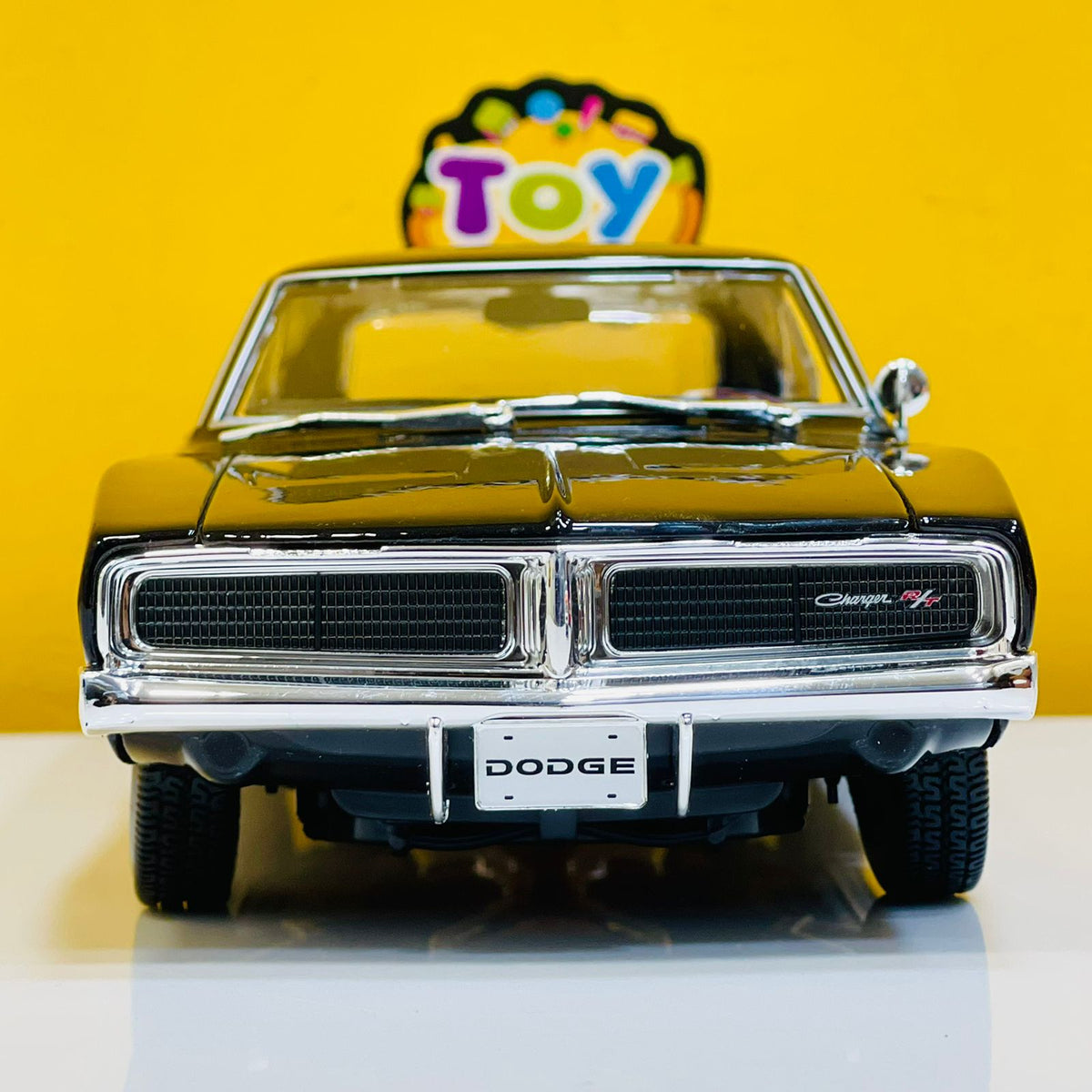 Maisto 1:18 Special Edition 1969 Dodge Charger - Black