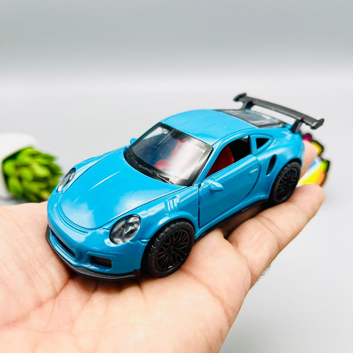 Diecast Metal Body Porsche 911 GT2 RS