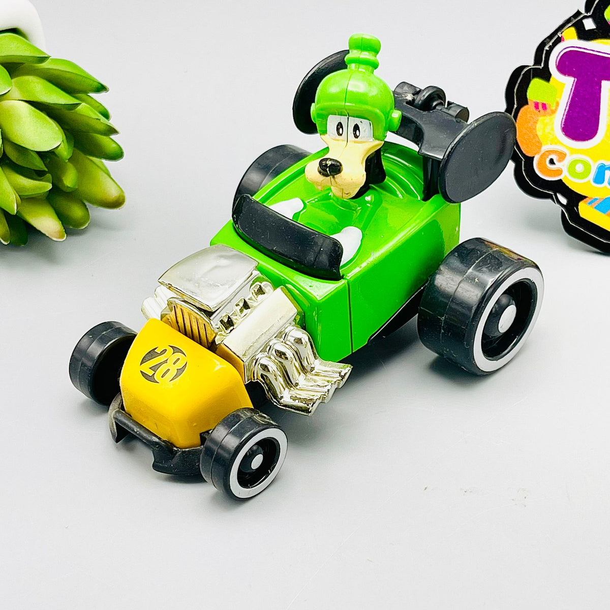 Discast Mickey And The Roadster Racers Car Toys
