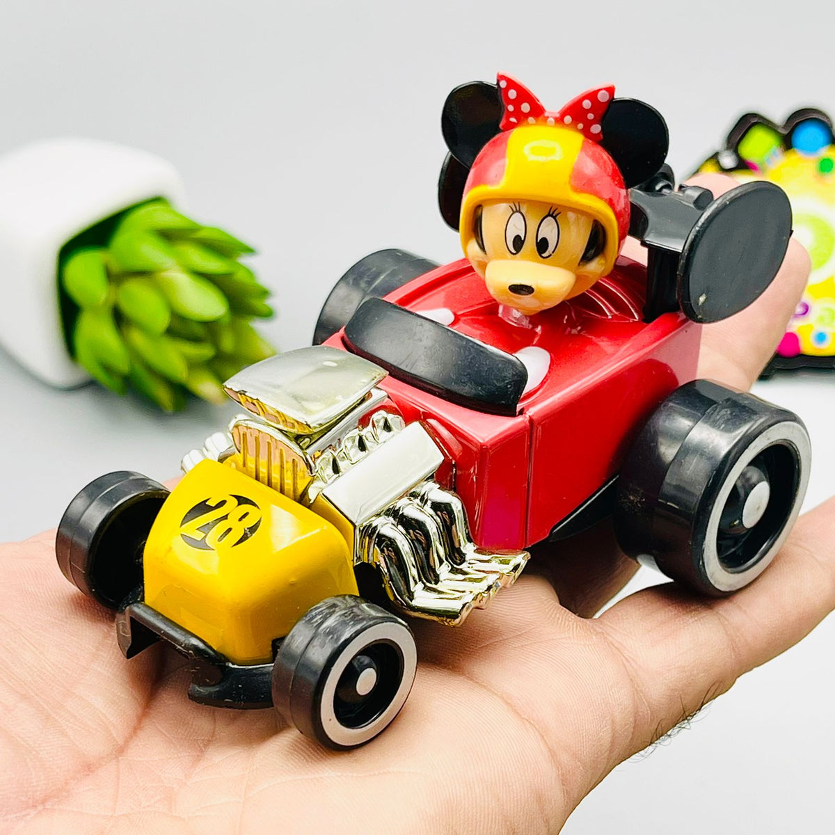 Discast Mickey And The Roadster Racers Car Toys