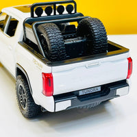 Thumbnail for 1:24 Diecast Toyota Tundra