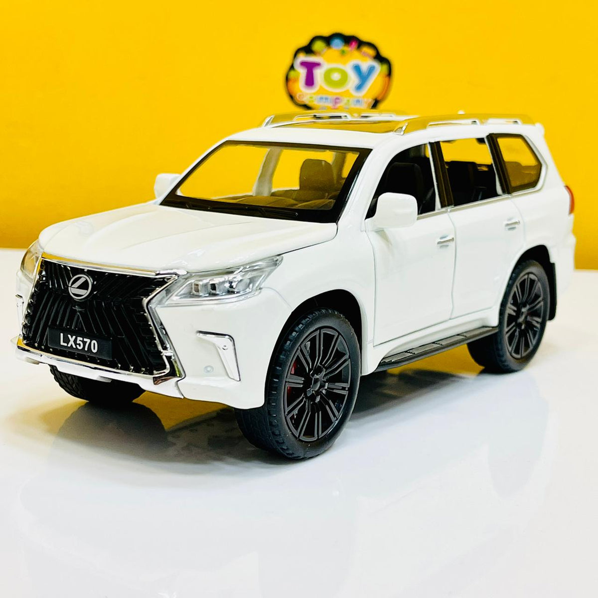 1:22 Diecast Lexus LX570