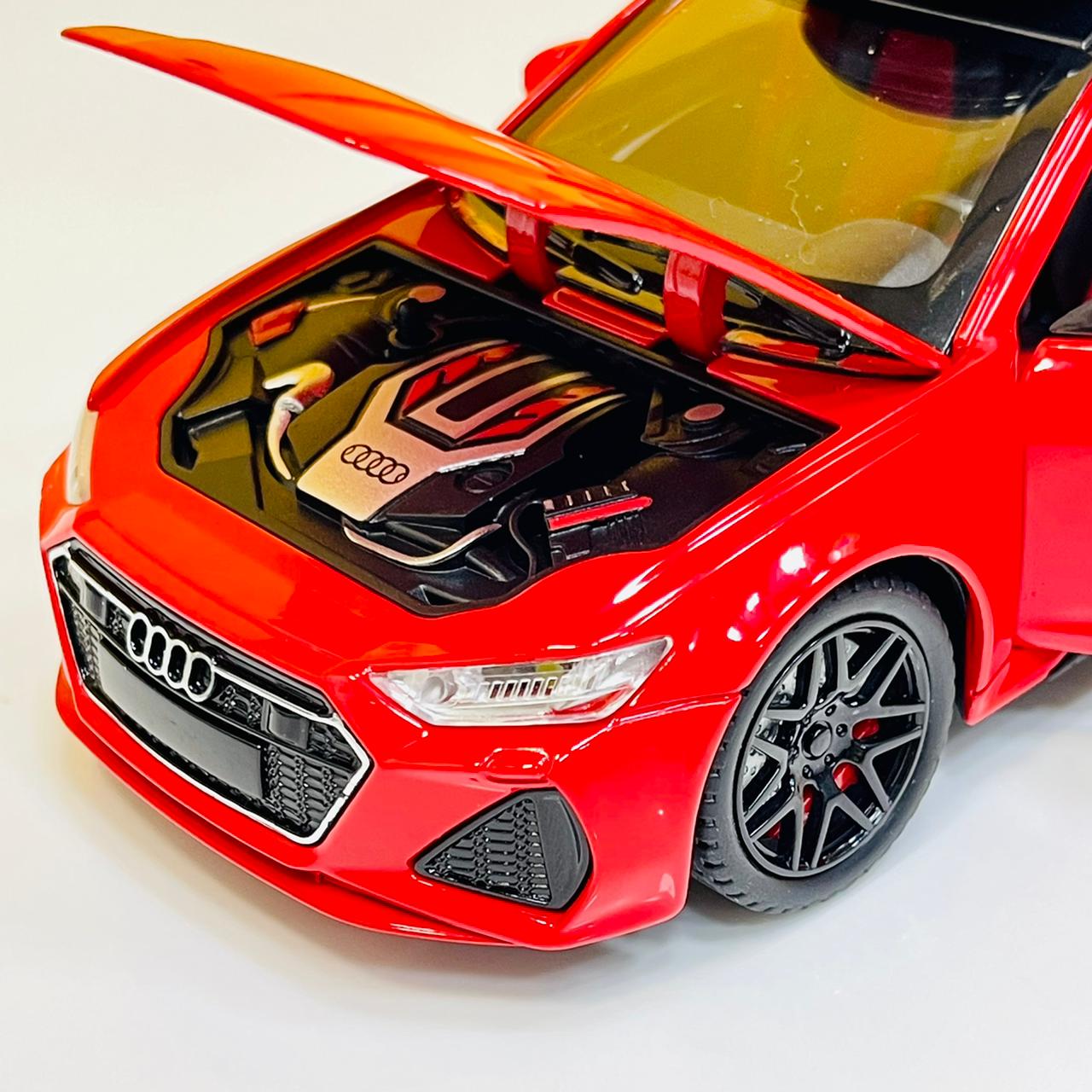 1:24 Diecast Audi RS6 Travel Edition