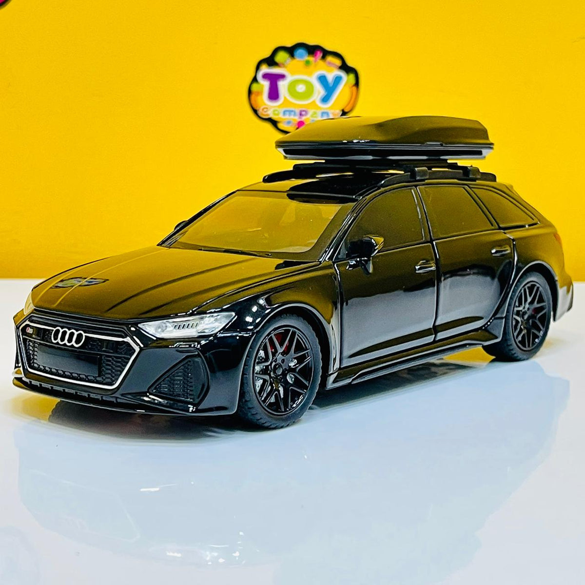 1:24 Diecast Audi RS6 Travel Edition