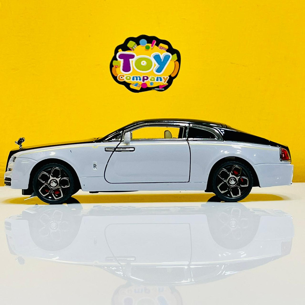 1:32 Diecast Mansory Rolls Royce Phantom