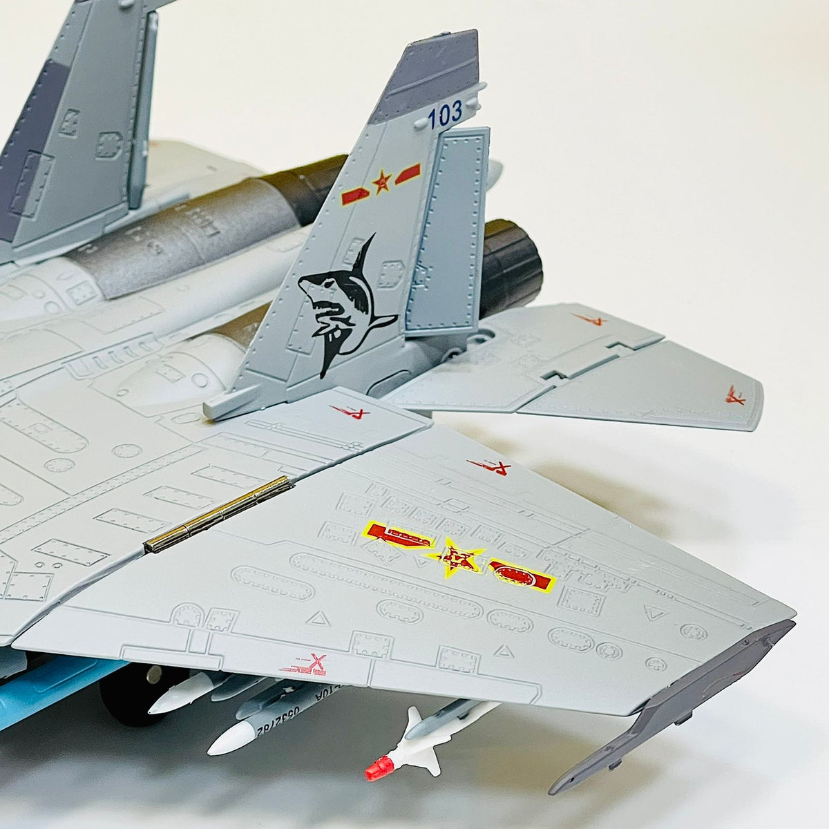 1:72 Diecast J-15 Model Jet Fighter