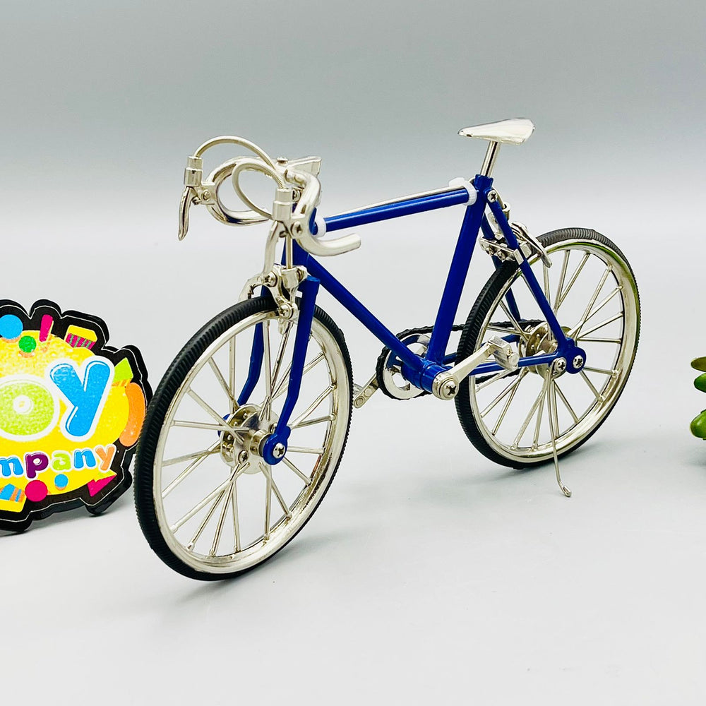 1:10 Diecast Metal Bicycle (Toy)