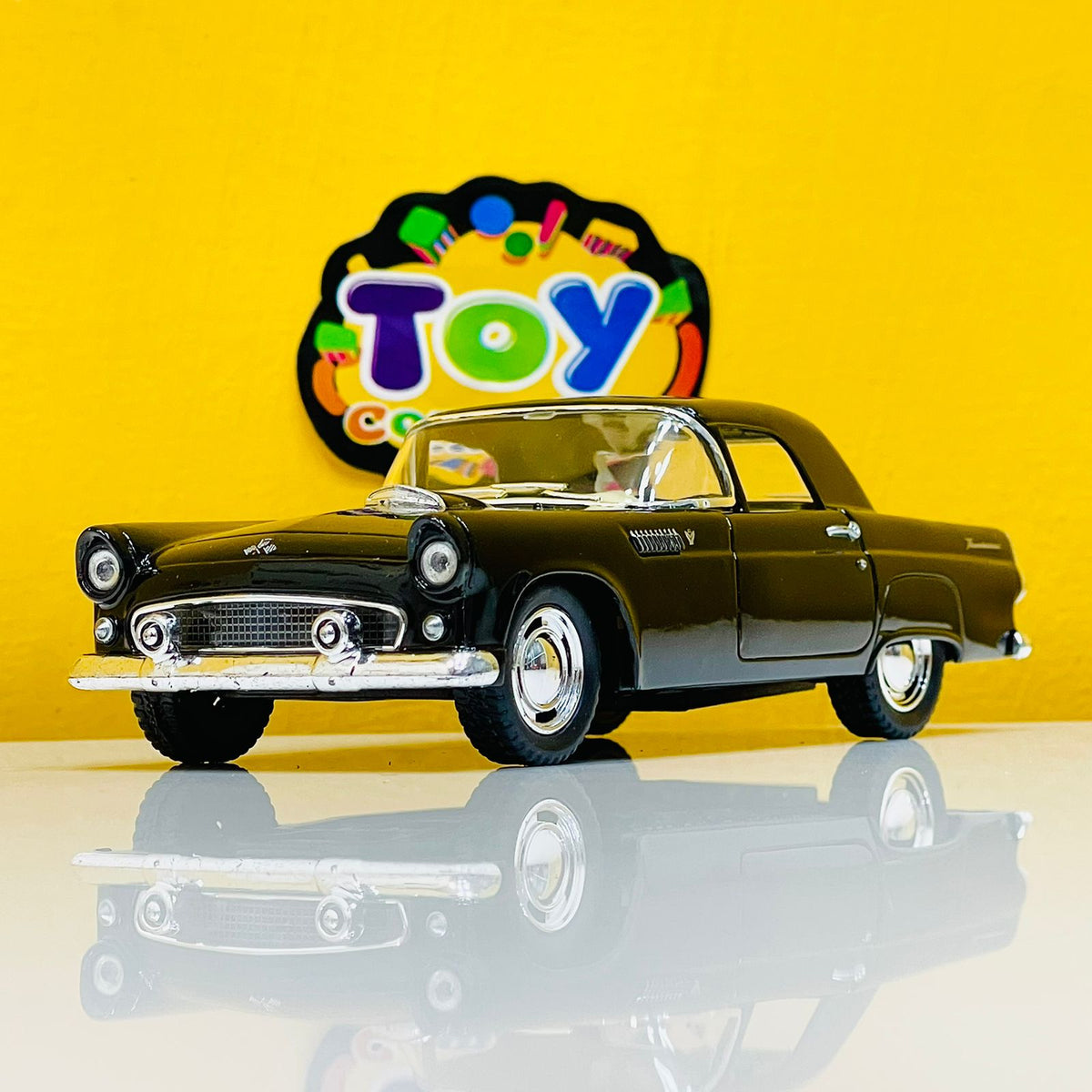 1:36 Kinsmart 1955 Ford Thunderbird