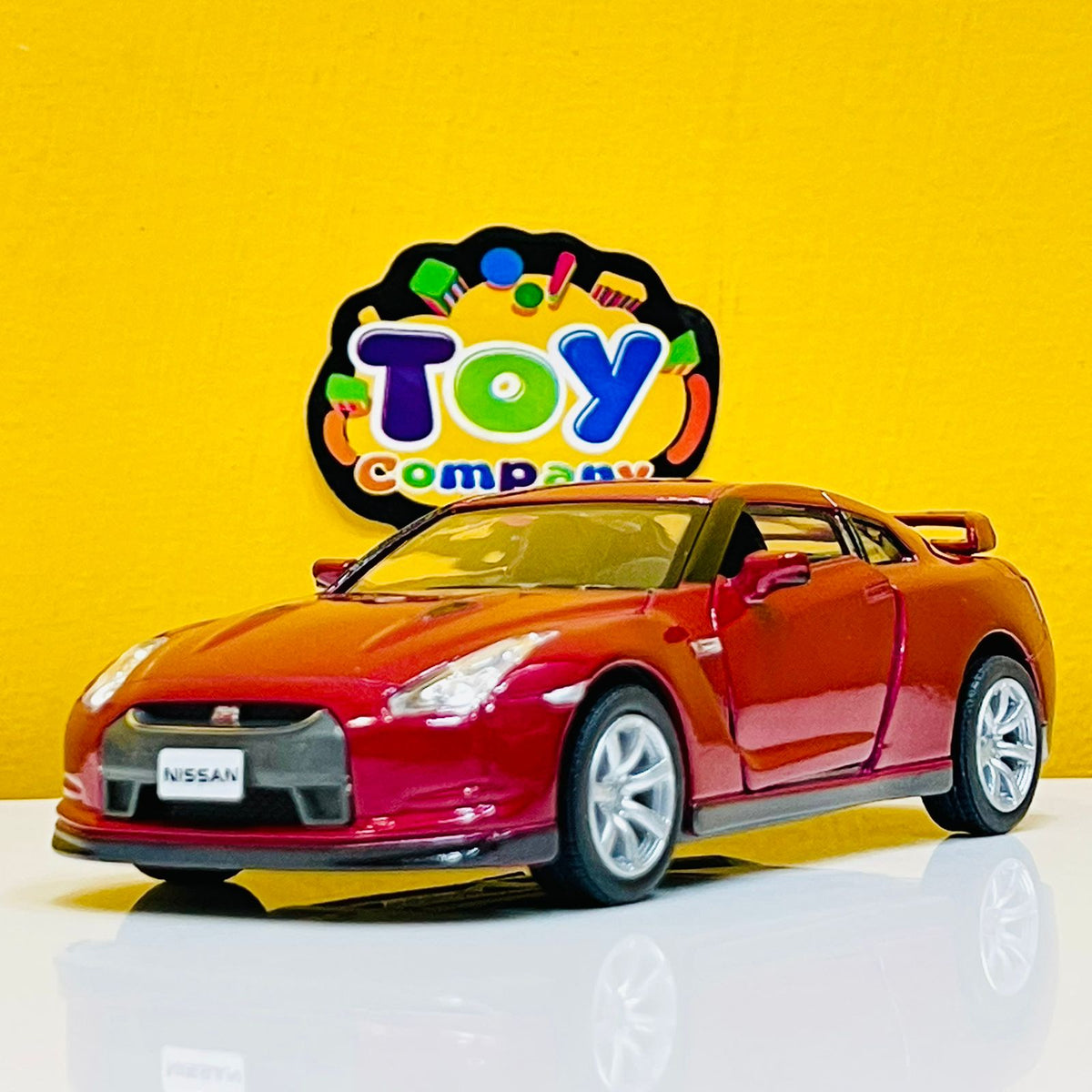 1:36 Kinsmart 2009 Nissan GT-R R35