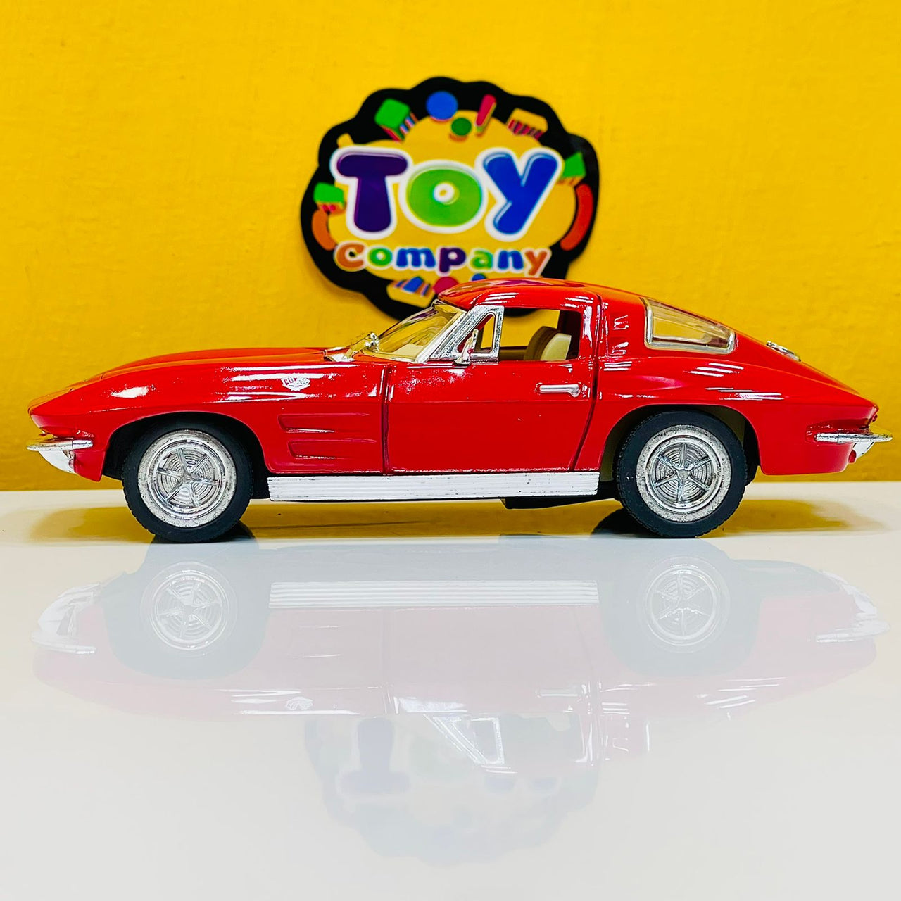1:36 Kinsmart 1963 Corvette Sting Ray