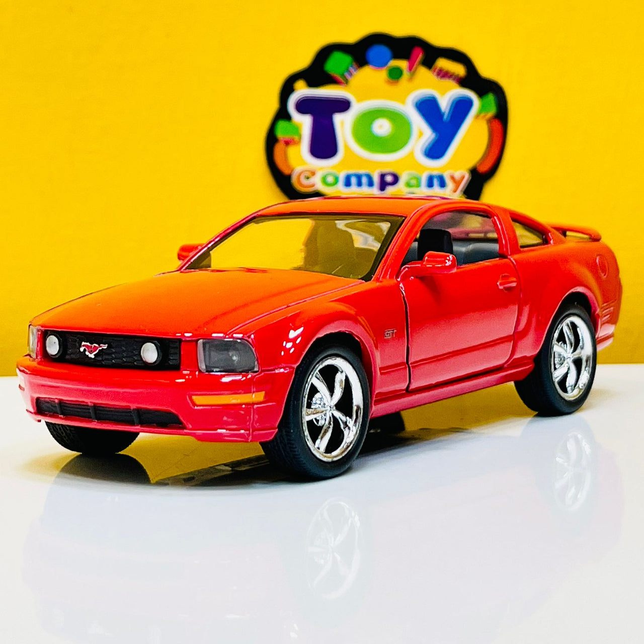 1:38 Kinsmart 2006 Ford Mustang GT