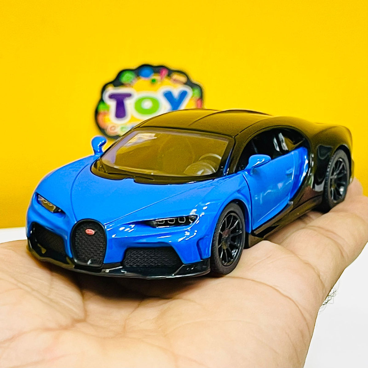 1:38 Kinsmart Bugatti Chiron Super-sport Car