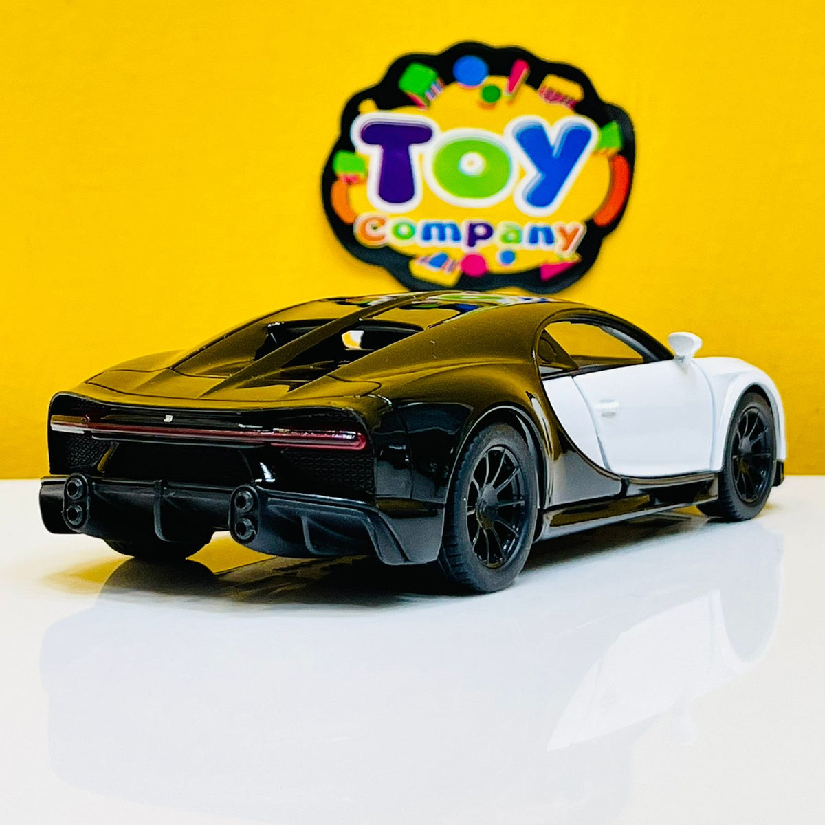 1:38 Kinsmart Bugatti Chiron Super-sport Car