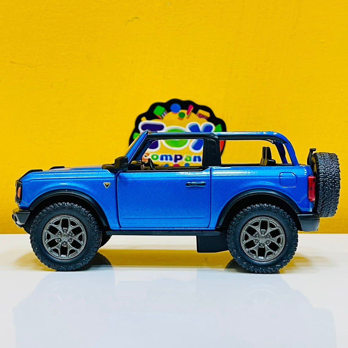 1:34 Kinsmart 2022 Ford Bronco Jeep