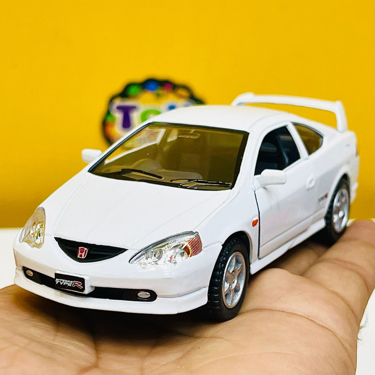 1:34 Kinsmart Honda Integra Type R