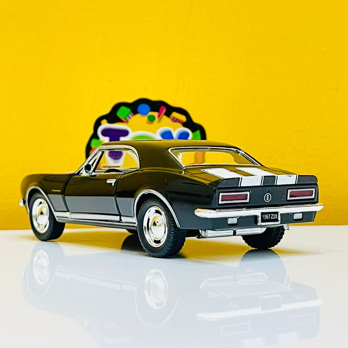 1:37 Kinsmart 1967 Chevrolet Camaro Z/28