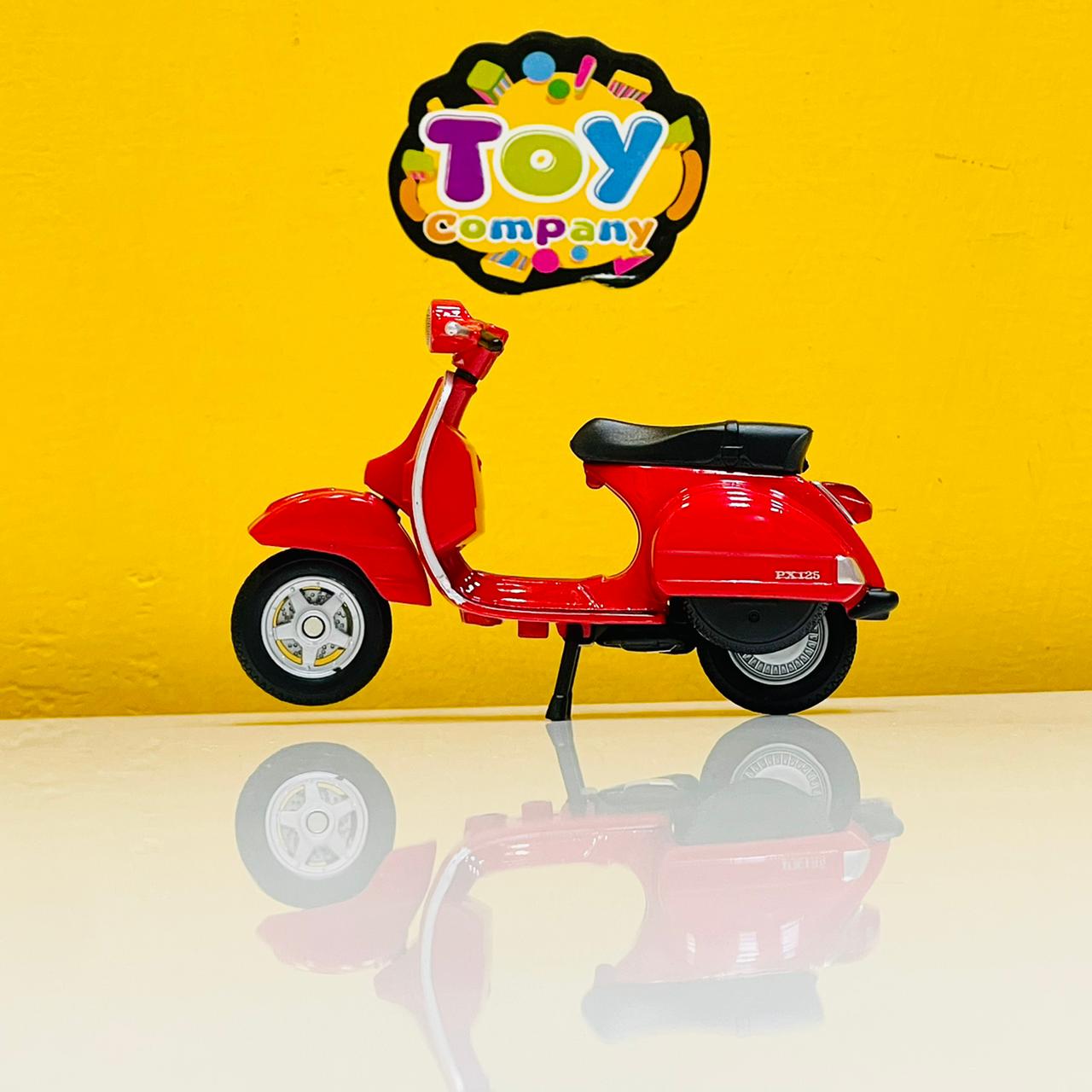 Welly 1:18 Diecast 2016 Vespa PX Model