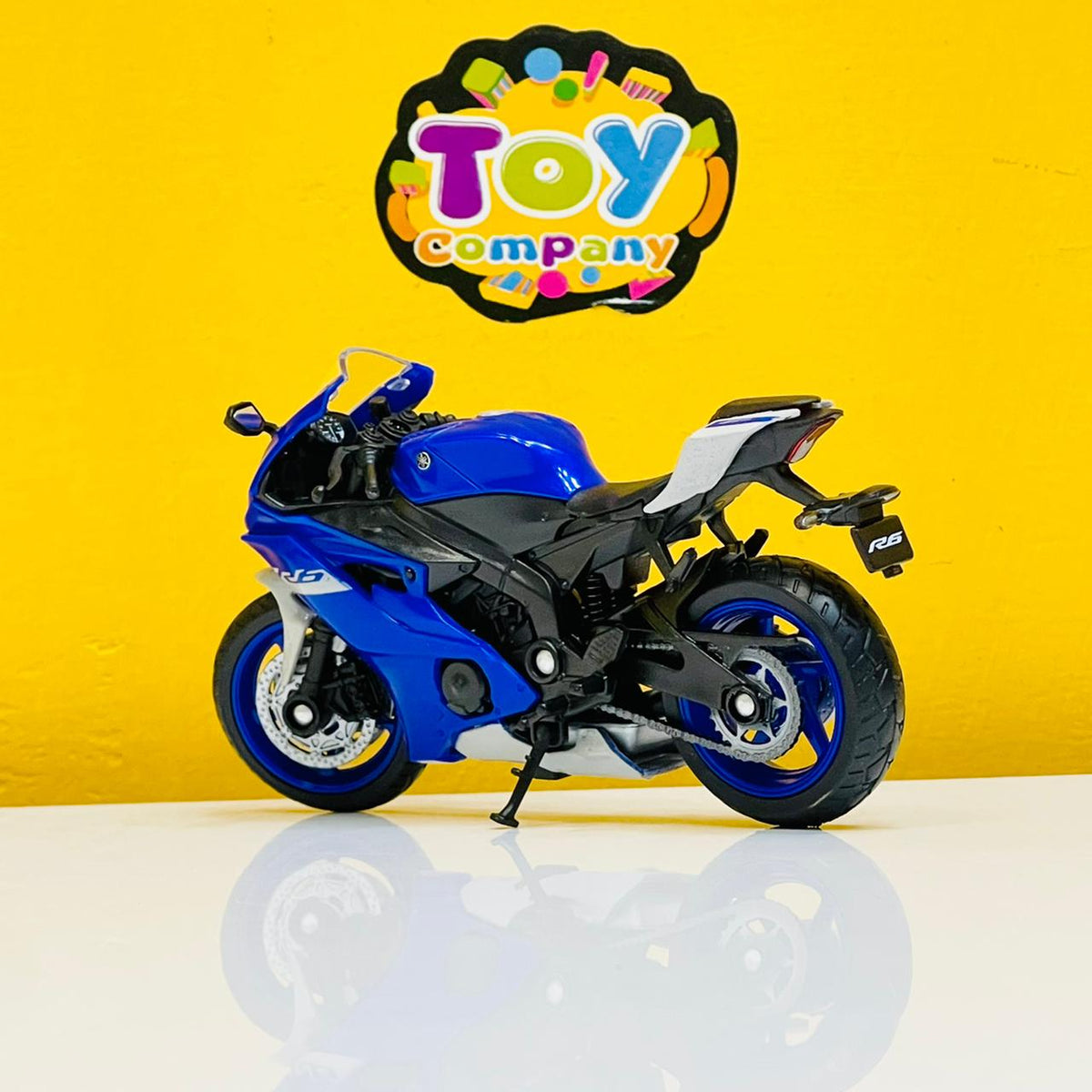 Welly 1:18 Diecast Yamaha YZF-R6 Model Bike