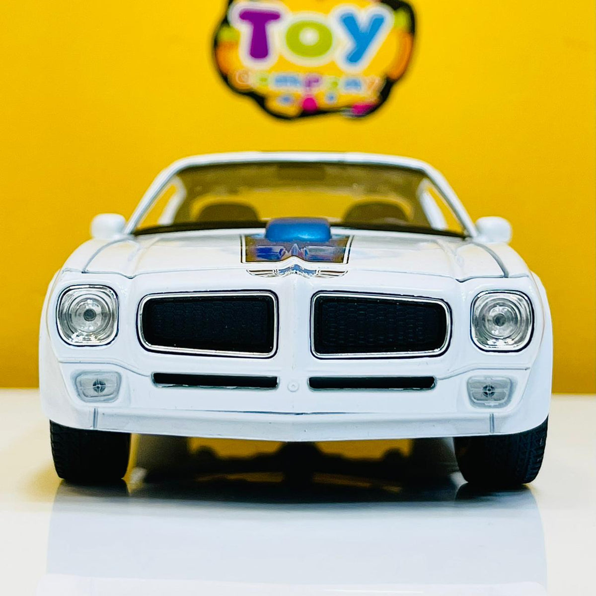 1:24 Diecast 1972 Pontiac Firebird Model Car