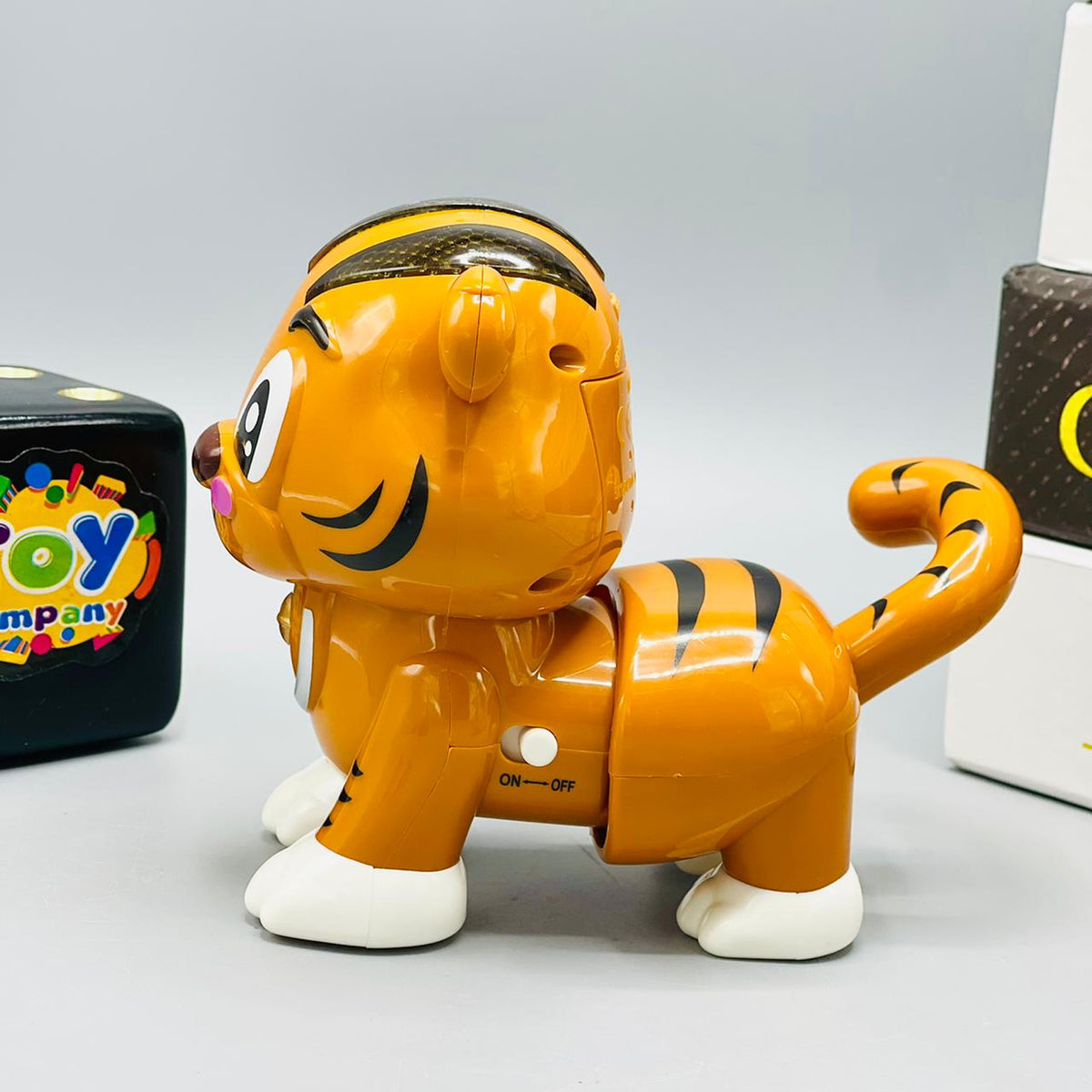 Wiggling Cute Tiger-Light & Sound