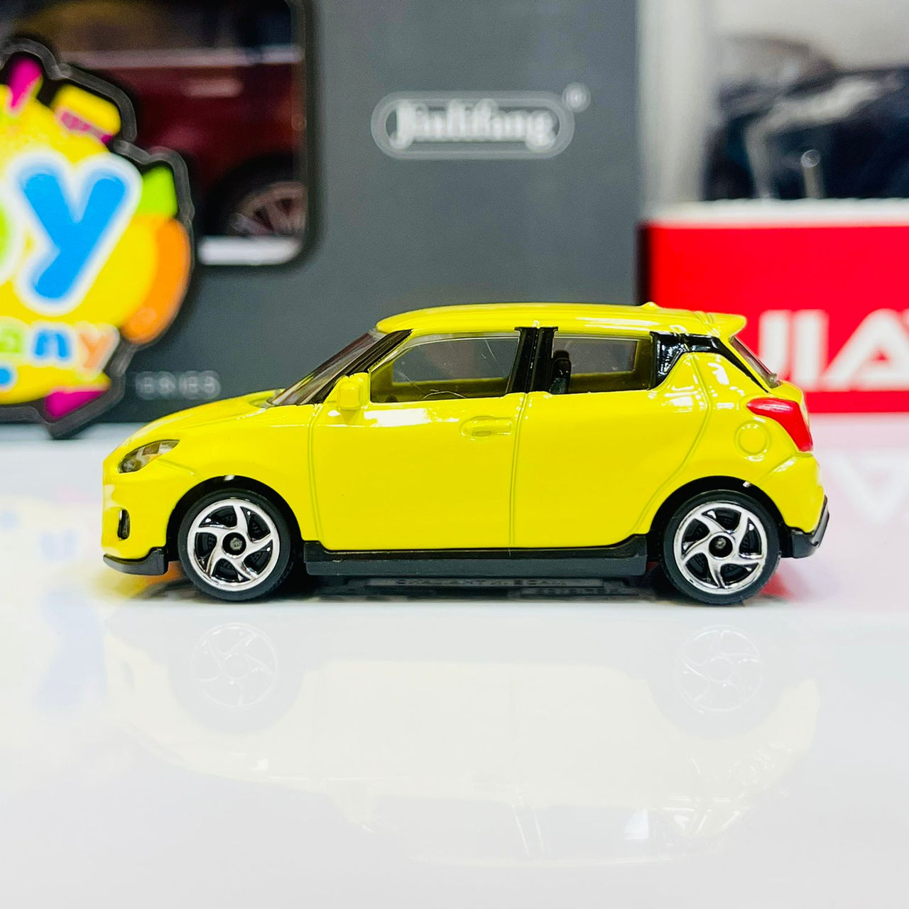 1:64 Diecast Miniature Suzuki Swift Model Car