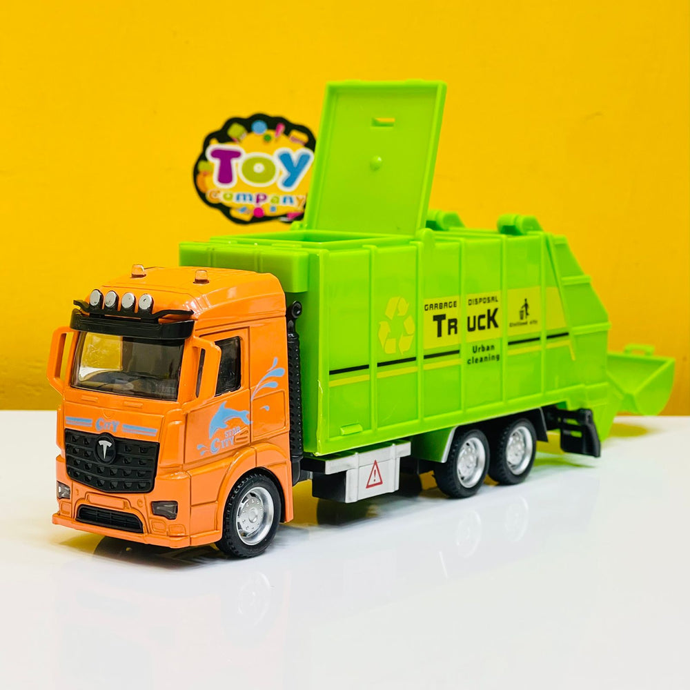 Metal Cabin 6 Wheels Garbage Container Truck