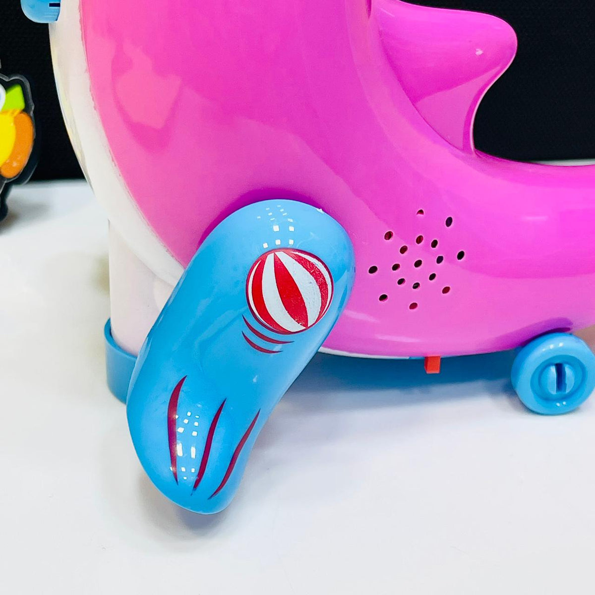 Super Meng Dolphin With Dreamy Light & Sound