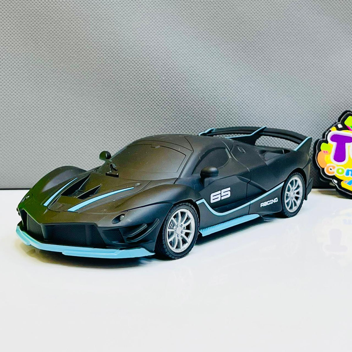 ABS 1:18 RC Drifting Racing Car With Lights