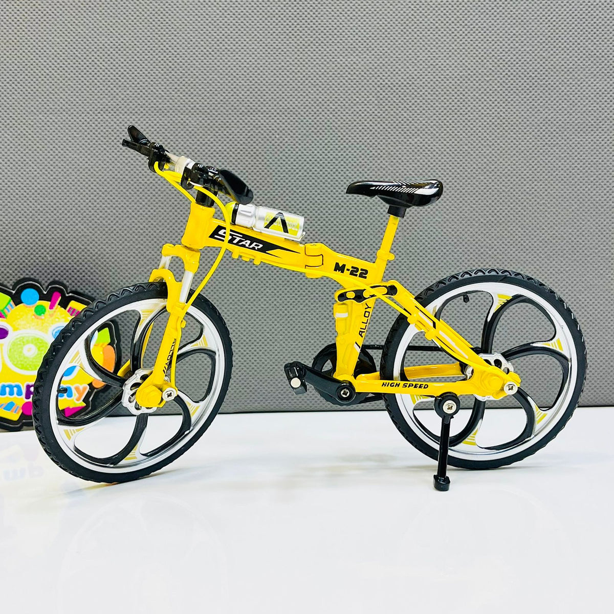 1:8 Scale Alloy M-22 Fold-able Bicycle