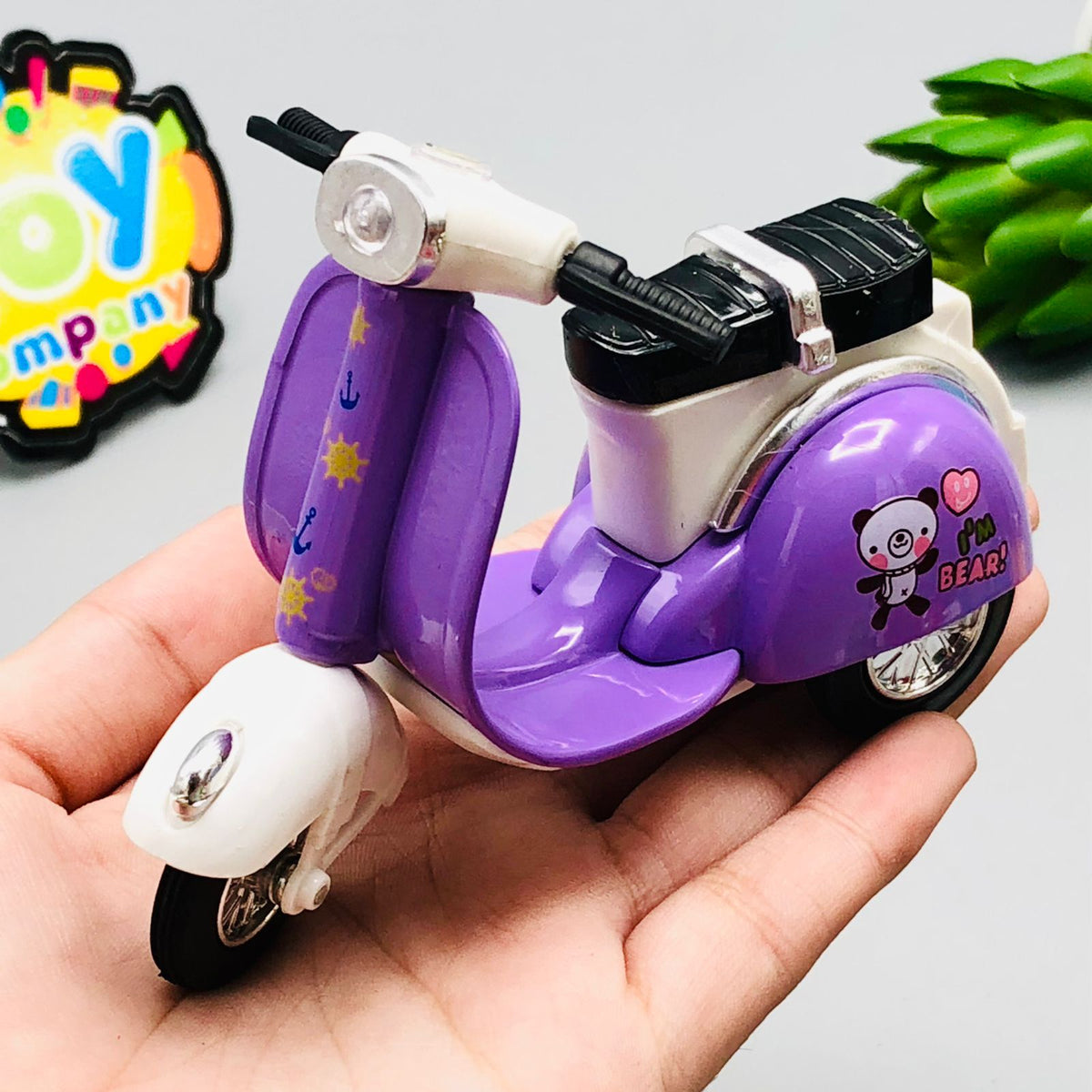 1:18 Diecast Pullback Vespa Model