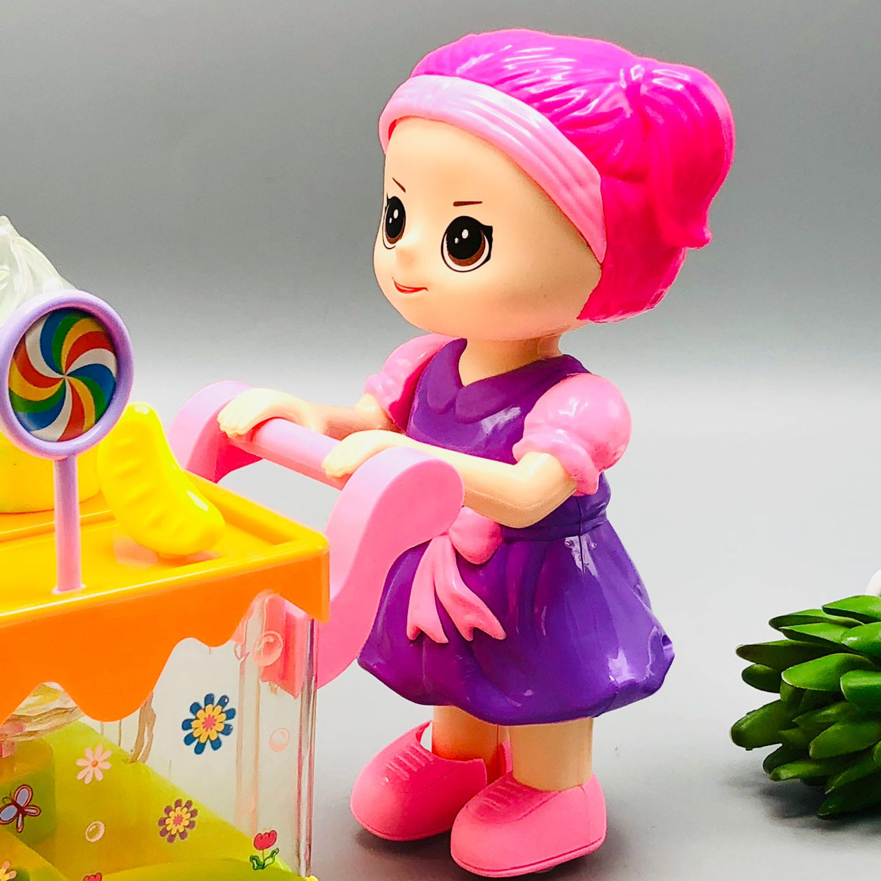 Electric Transparent Ice-Cream Van With Doll