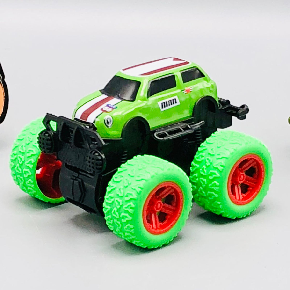 Inertial 4x4 Big Foot Off-Road Stunt Car