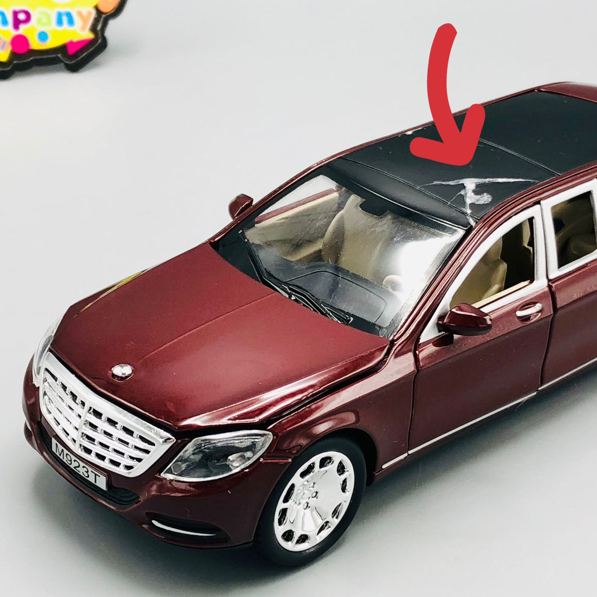 Diecast Metal Mercedes-Benz Maybach - Minor Fault
