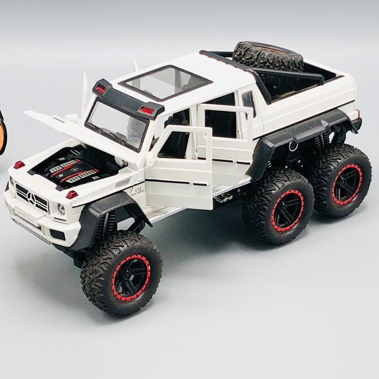 Diecast Mercedes G63 AMG 6X6 - Minor Fault