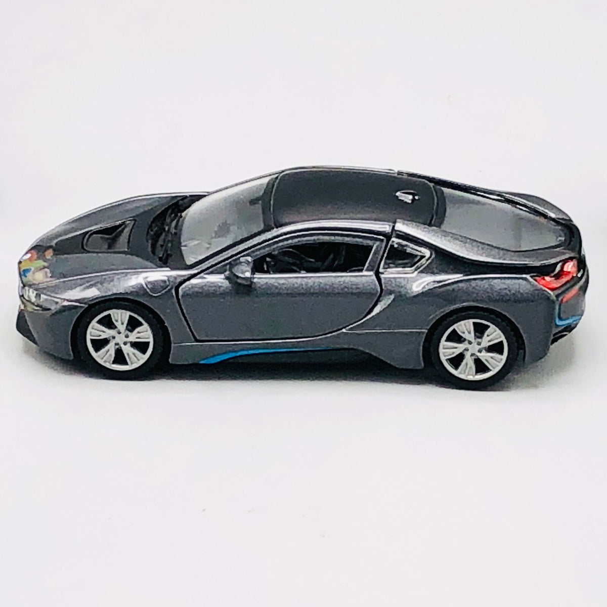 Maisto 1:41 Diecast BMW i8 Model Car