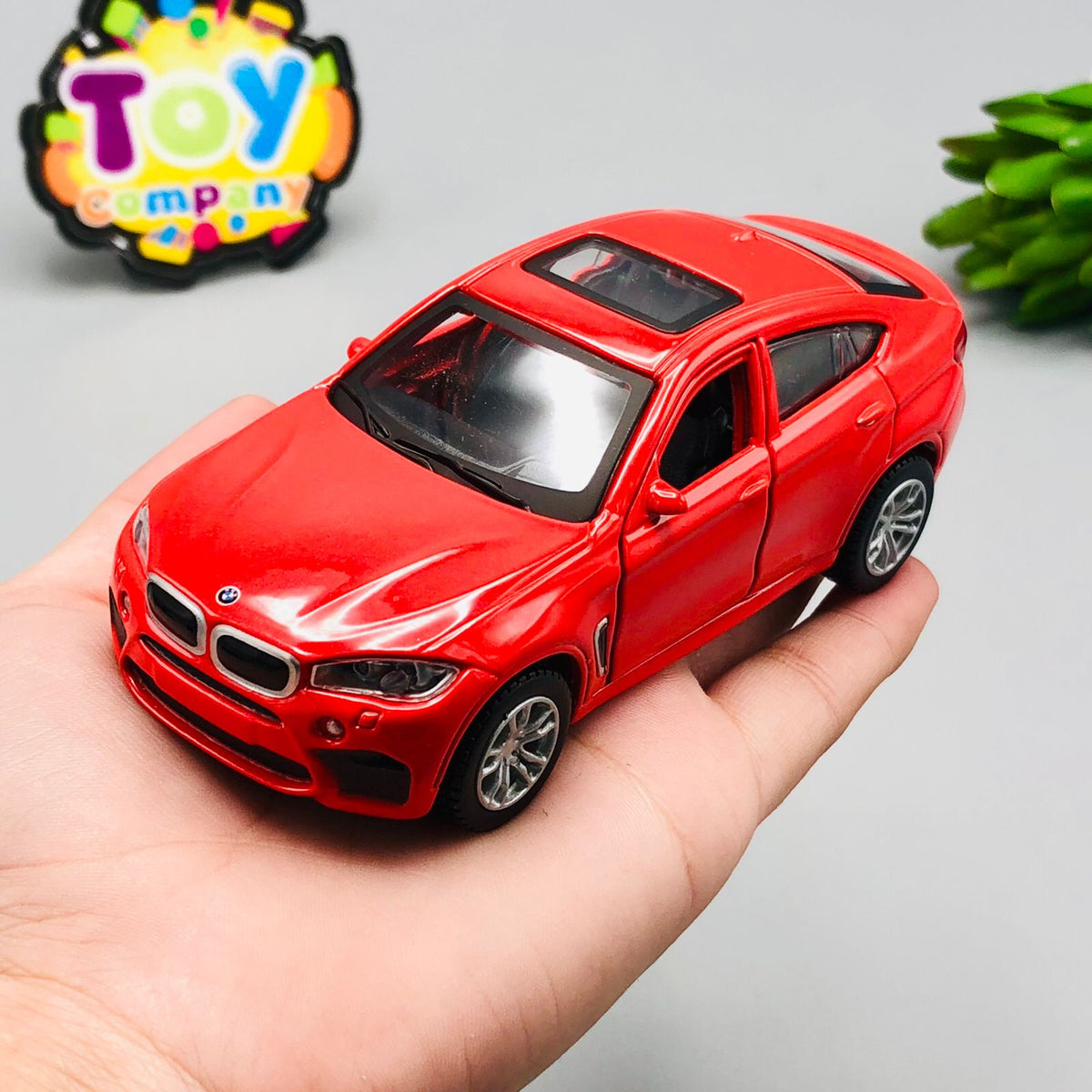 Maisto 1:42 Diecast BMW X6M