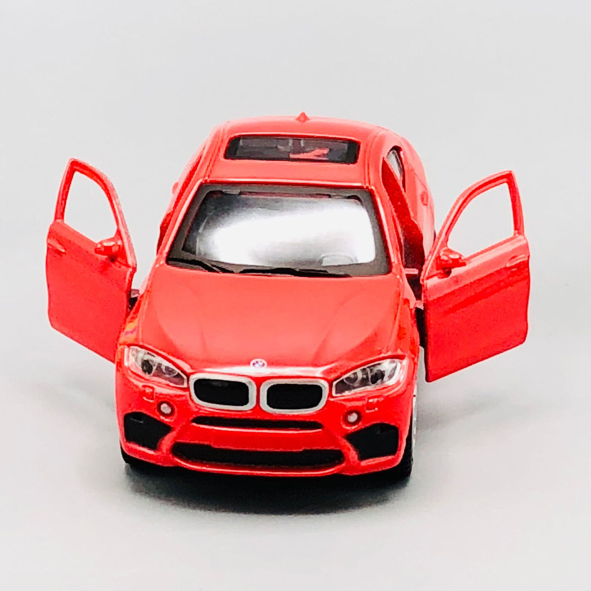 Maisto 1:42 Diecast BMW X6M
