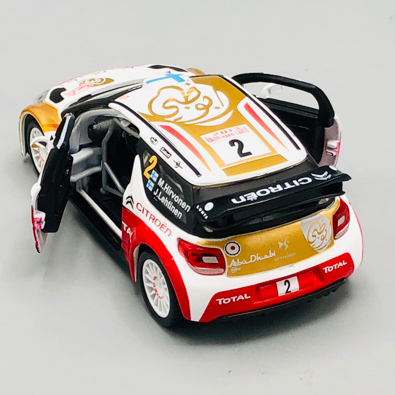 Bburago 1:32 Diecast 2013 Citroen DS3 Mikko Hirvonen