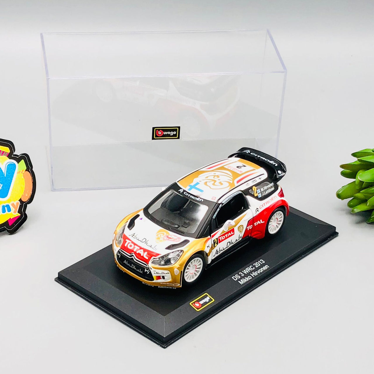 Bburago 1:32 Diecast 2013 Citroen DS3 Mikko Hirvonen