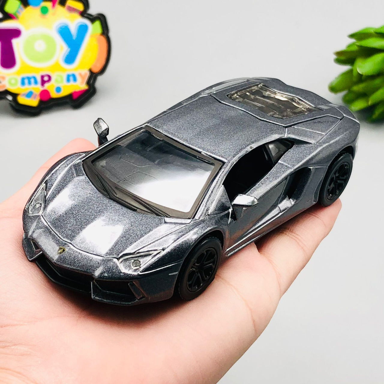 Maisto 1:43 Diecast Lamborghini Reventon Collection