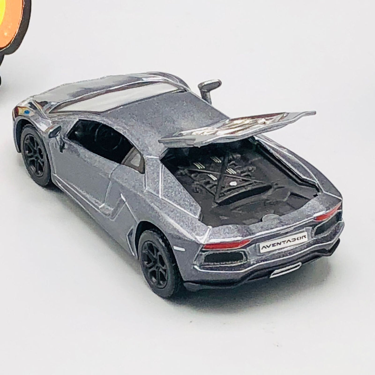 Maisto 1:43 Diecast Lamborghini Reventon Collection