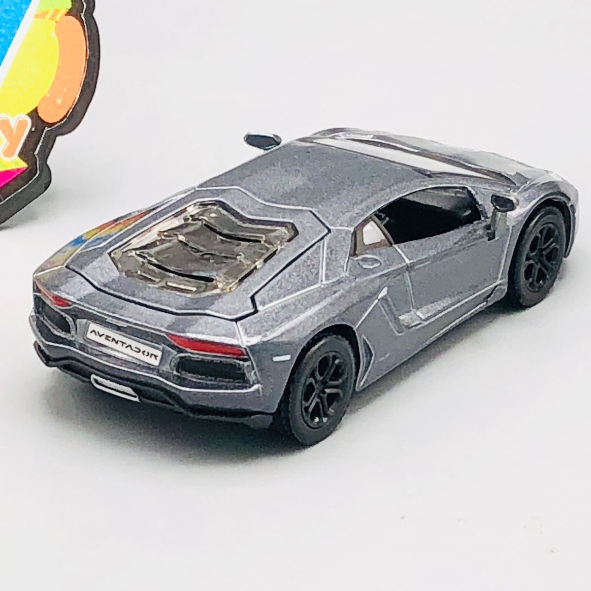 Maisto 1:43 Diecast Lamborghini Reventon Collection