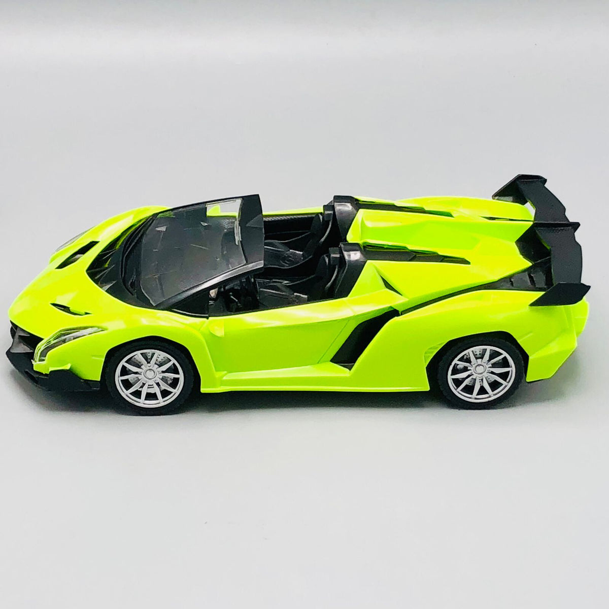 27MHz 1:18 RC Sporty Car - Open Roof