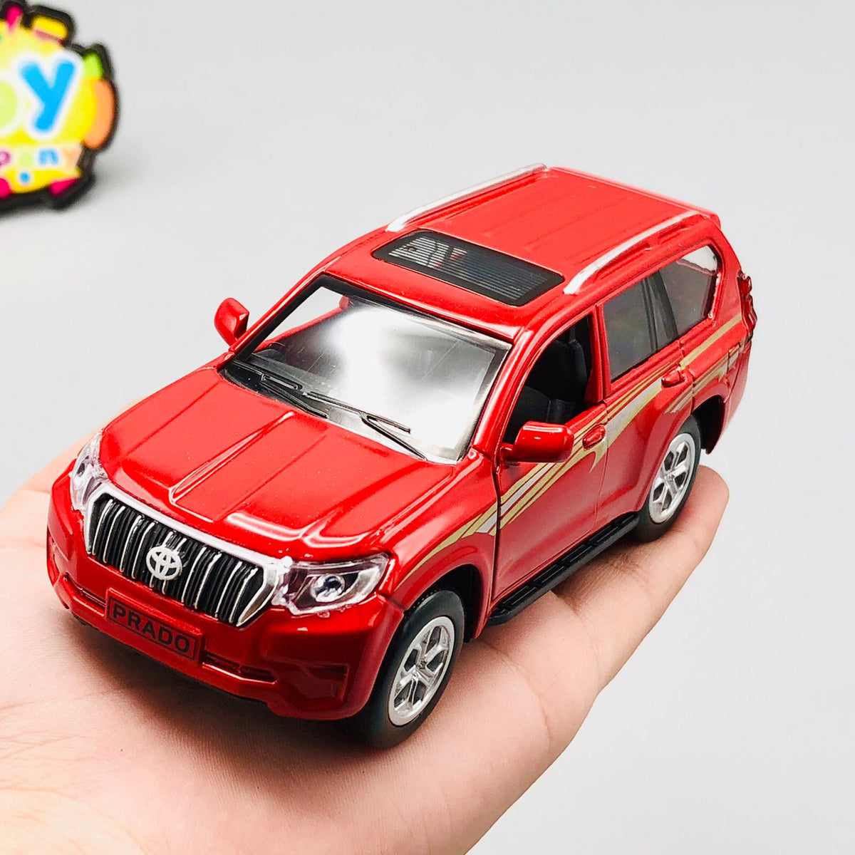 1:40 Diecast Land Cruiser Prado